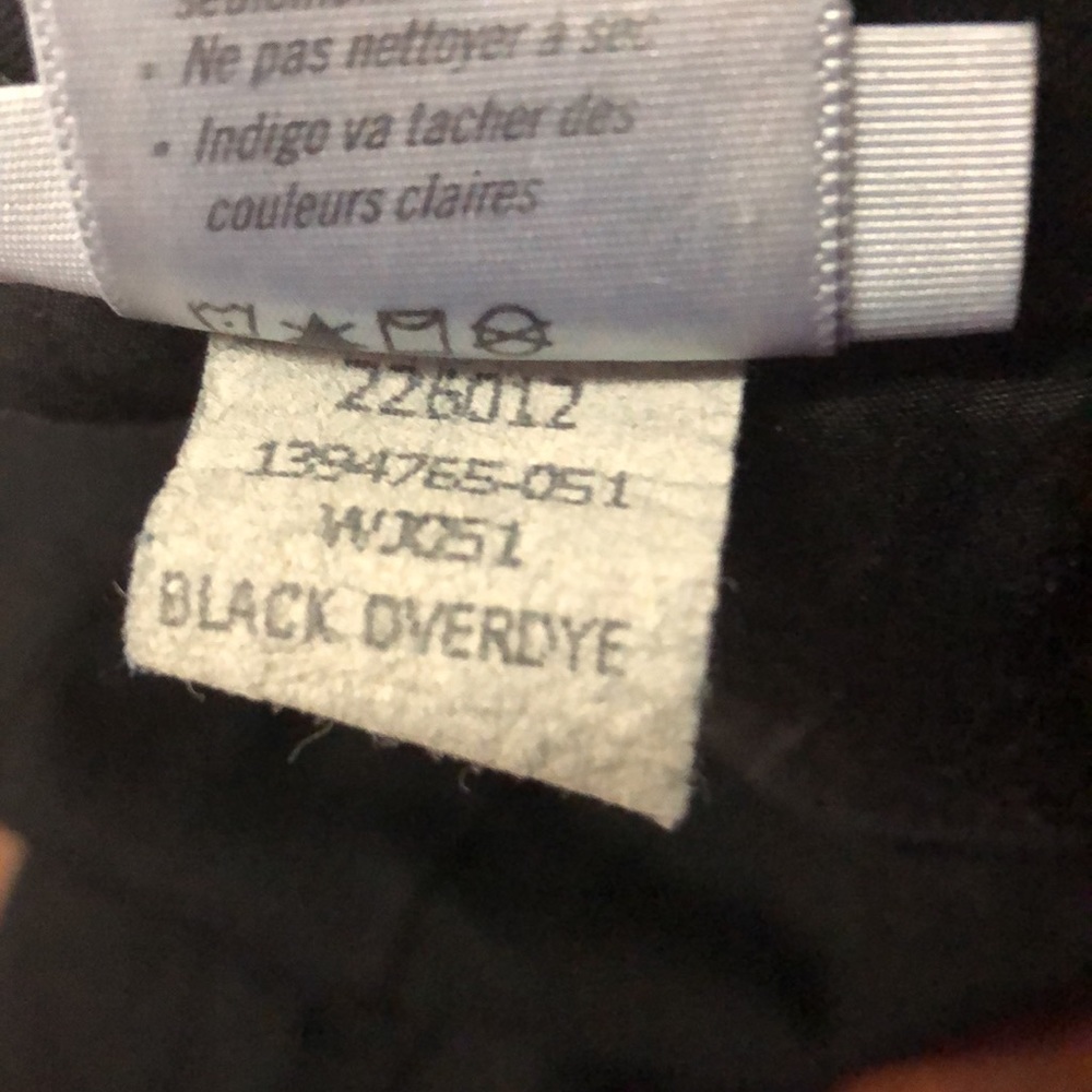 SOLD Paige Verdugo jeans - Picture 9 of 9